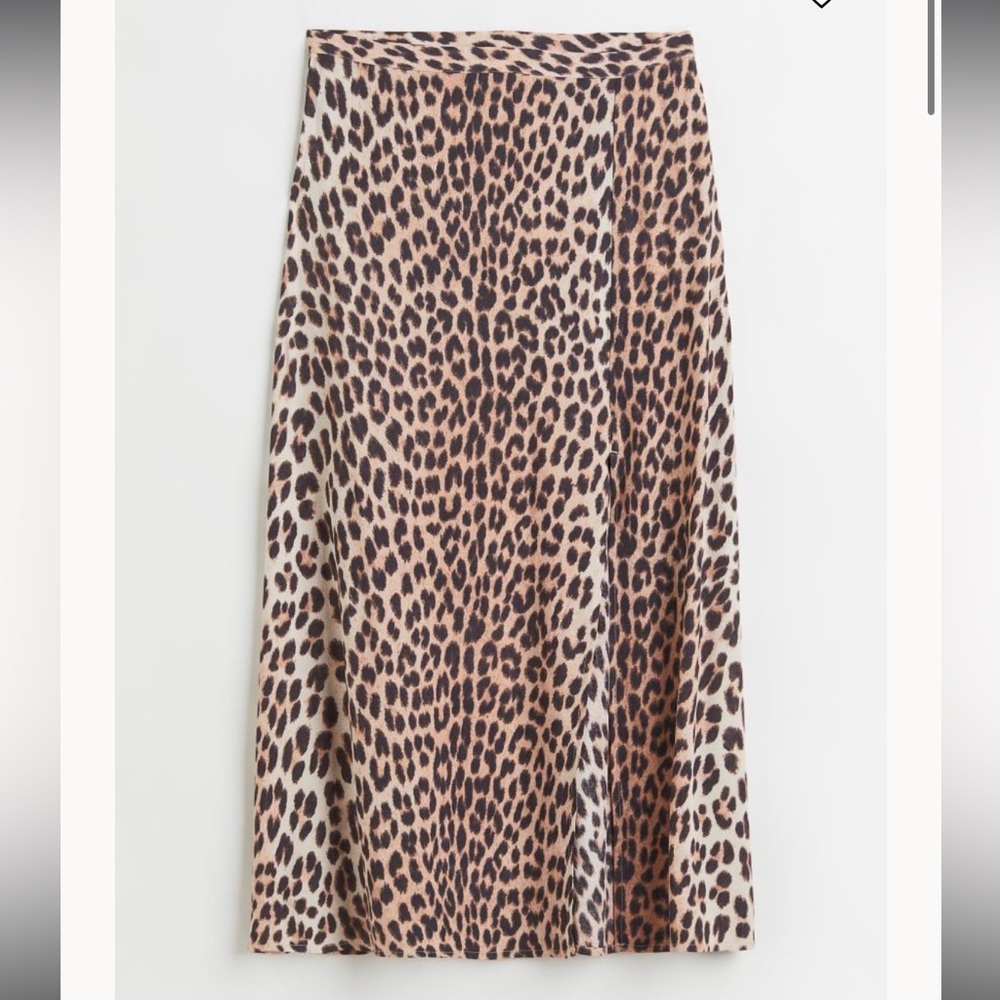 H&M Leopard Midi Skirt